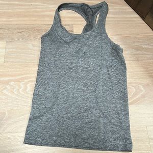 Lululemon gray tank top